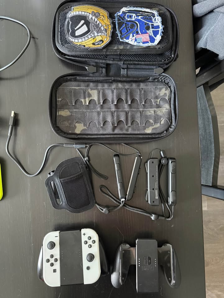 Nintendo Switch OLED w/ accessories - photo 2