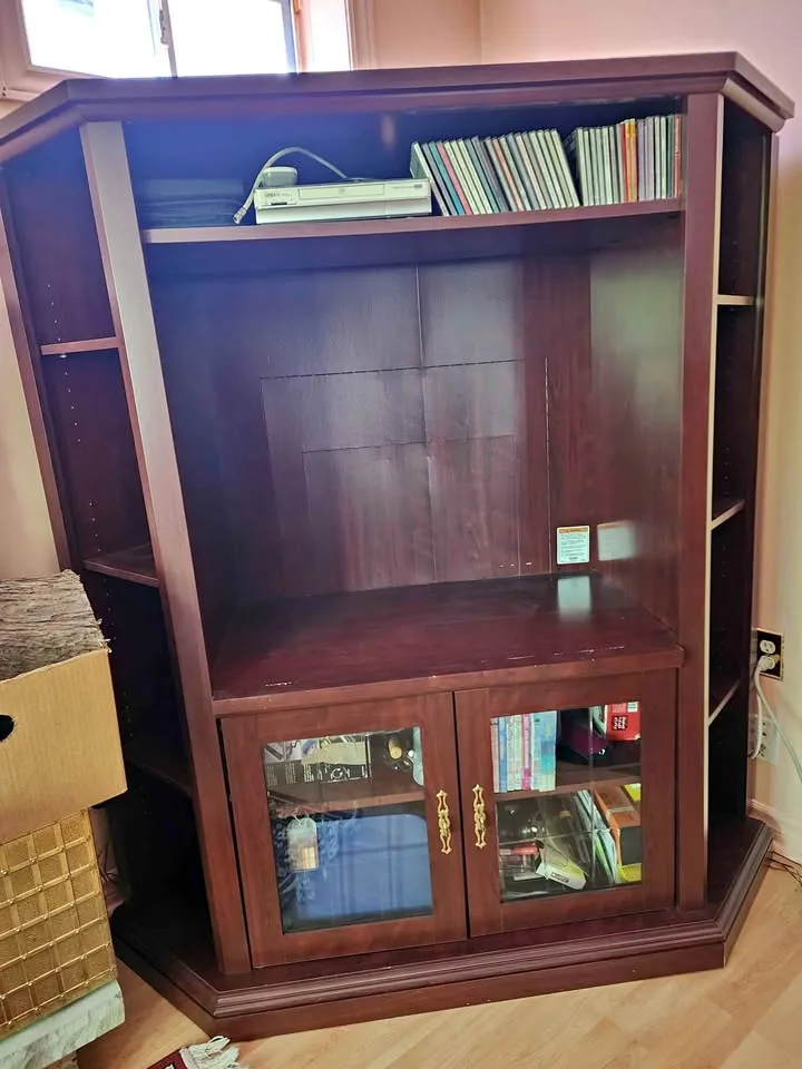 Corner Entertainment Unit/ TV Stand thumbnail