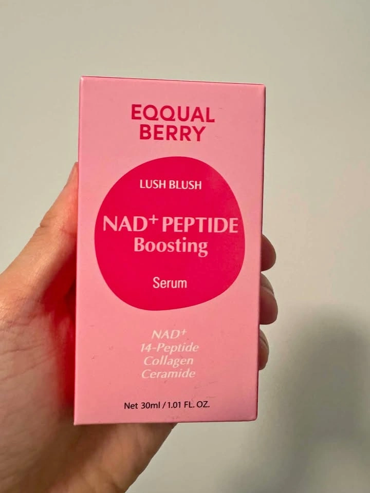 EQQUALBERRY - NAD+ Peptide Boosting Serum (30 mL)