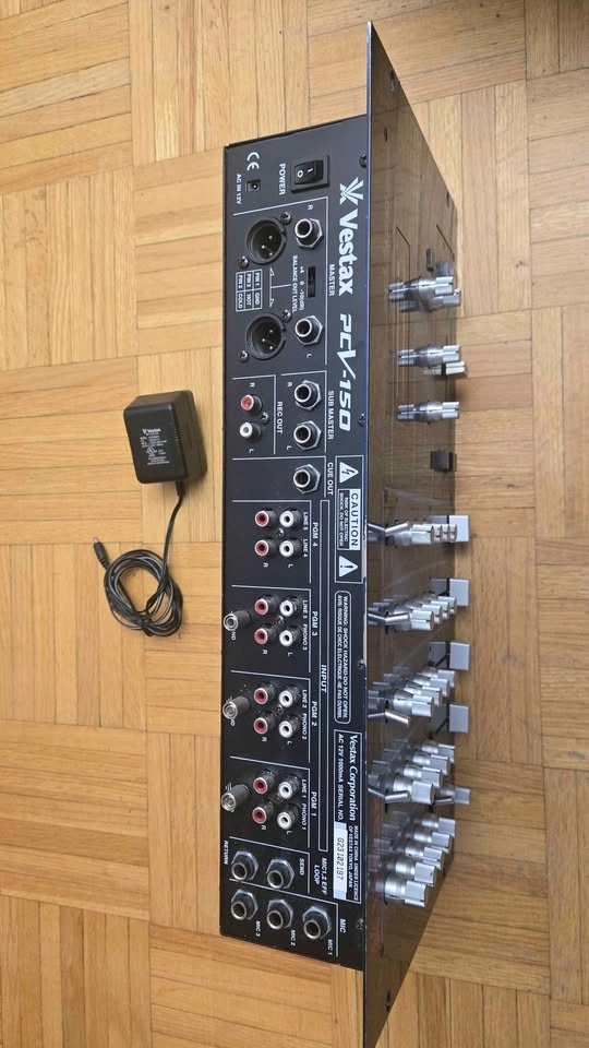 DJ Mixer Vestax PSV-150 (4 channels, 3 mics) - photo 2