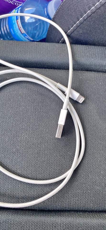 iPhone original usb to lighting cable