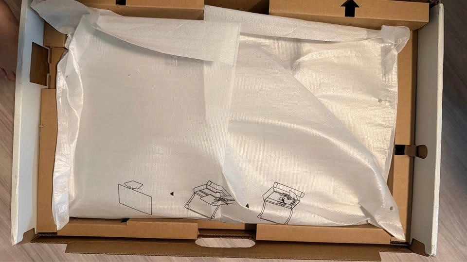 Dell S2721D 27” QHD Monitor in box - photo 2