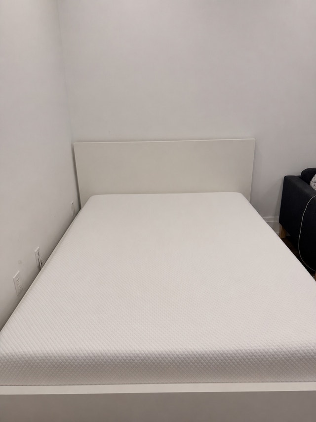 Memory Foam Queen Mattress