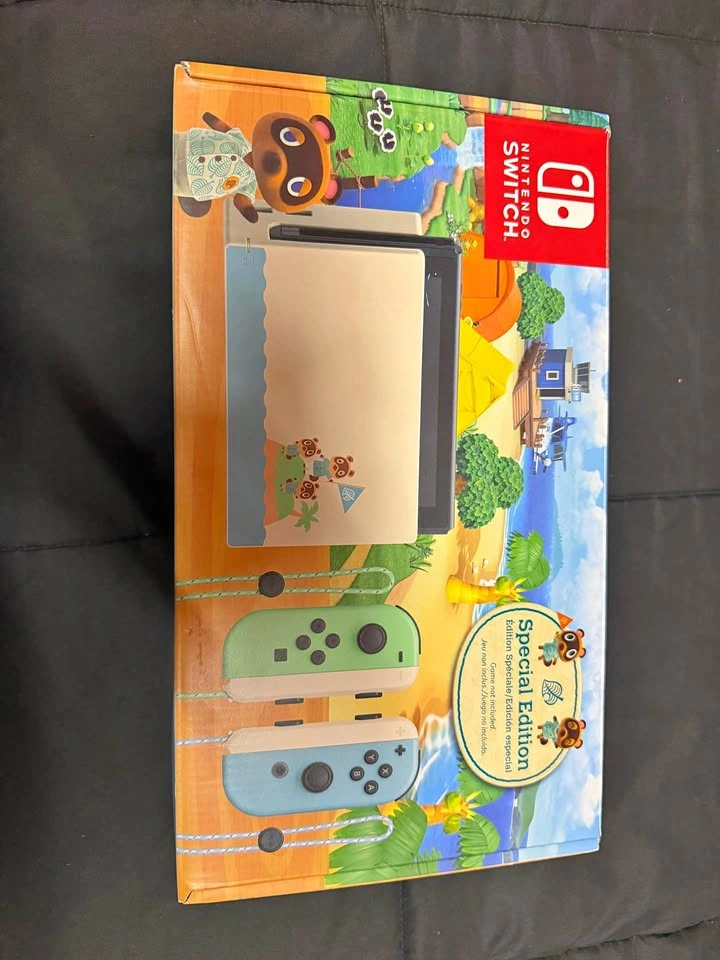 Nintendo Switch Animal Crossing Edition – Complete in Box