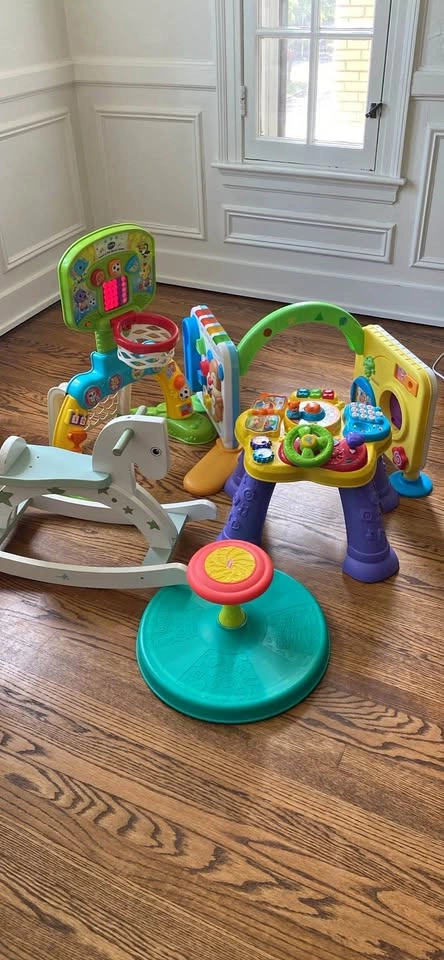 Baby/Toddler Toy Lot-more free with purchase