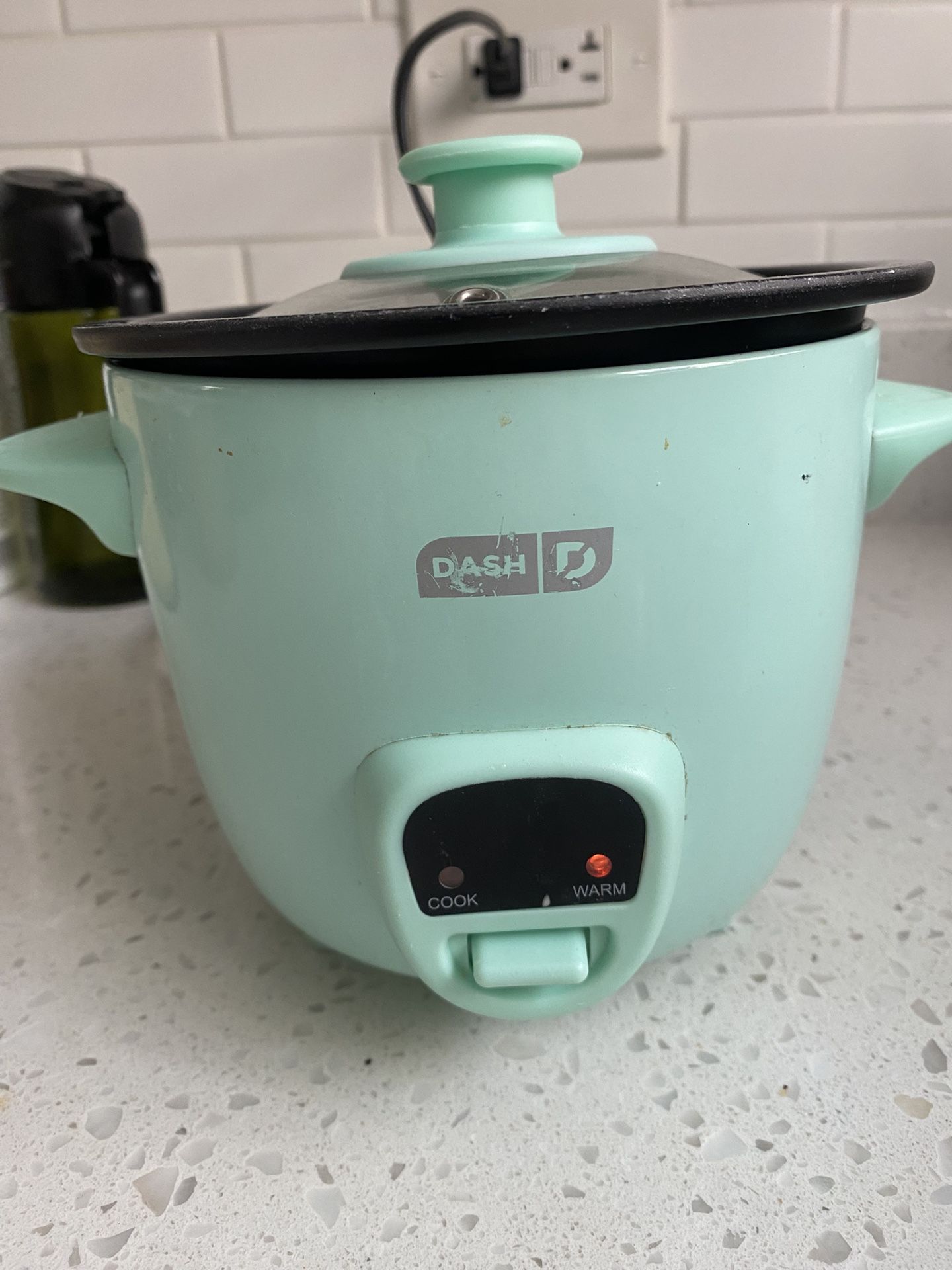 Dash Mini Rice Cooker With Keep Warm Function