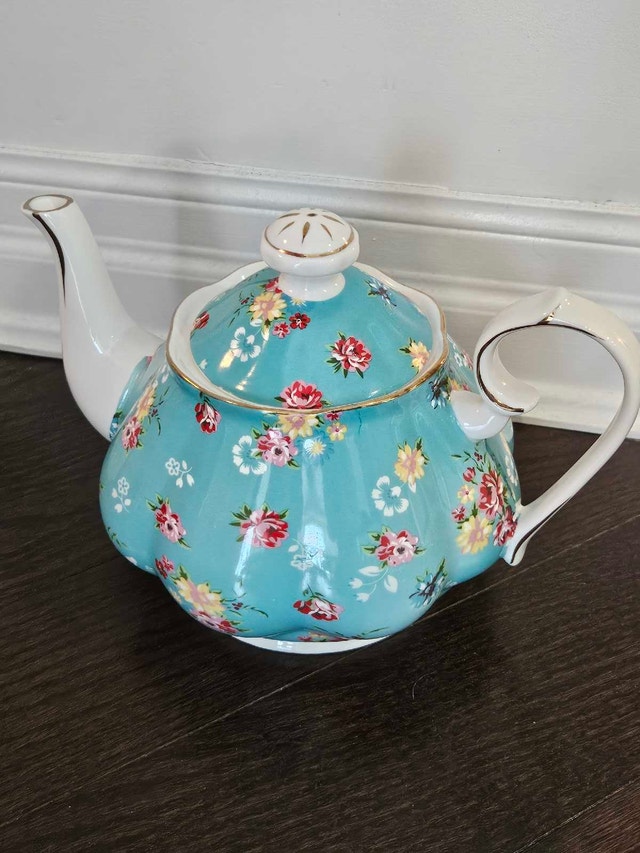 Teapot and 2 cups - floral and turquoise design - photo 2
