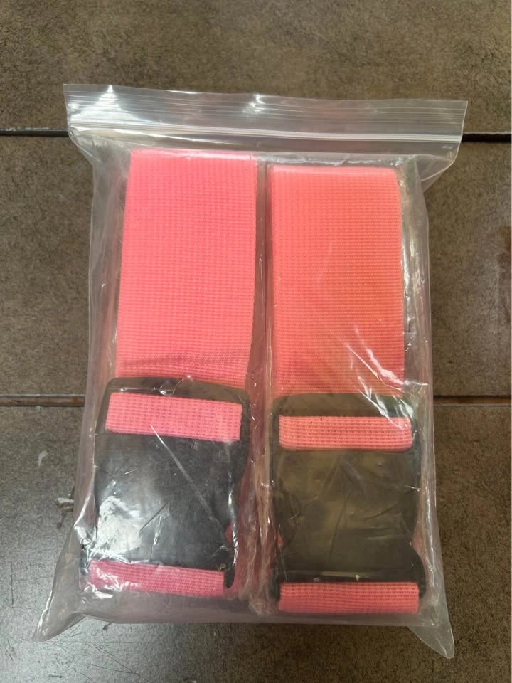 Pink Luggage Straps - photo 2