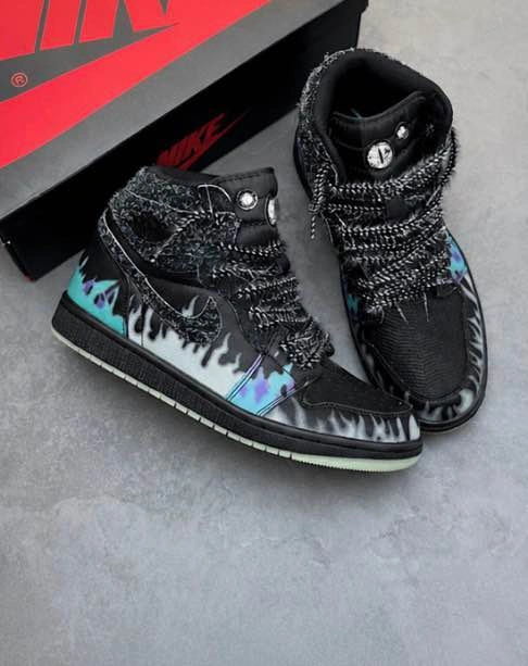 Stylish High-Top Sneakers – Unique Flame Design - photo 3