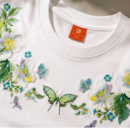 Stylish Floral Butterfly Premium Tee – Trendy Streetwear - photo 2