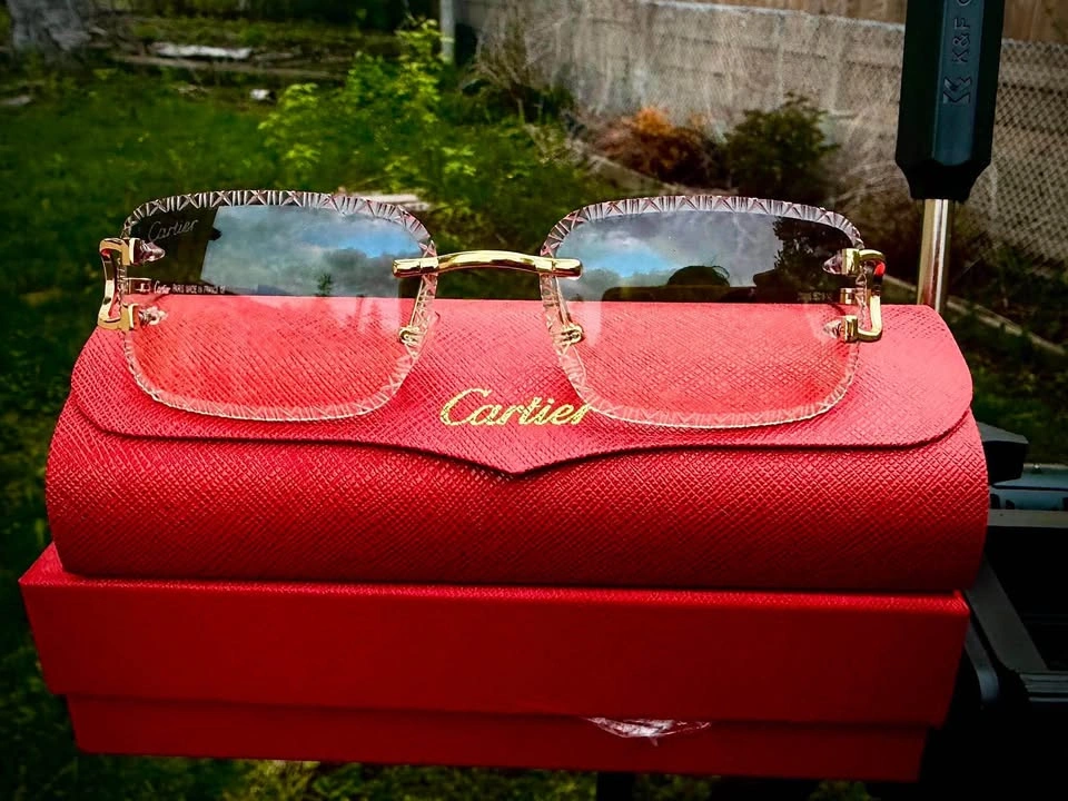 Luxury Rimless Gold Frame Sunglasses - Pink Lenses with Case - photo 2