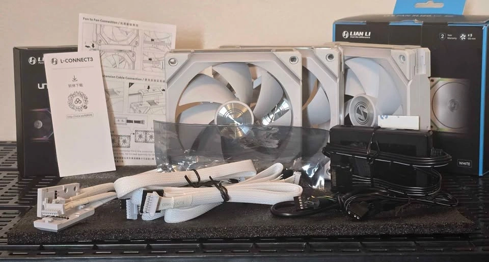 Lian Li UNI FAN SL120 V2 RGB White 3-Pack - photo 5