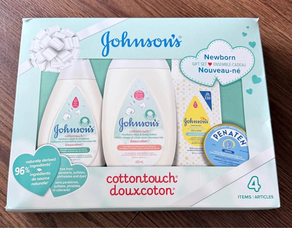 Johnson’s Cottontouch Newborn Gift Set and Penaten