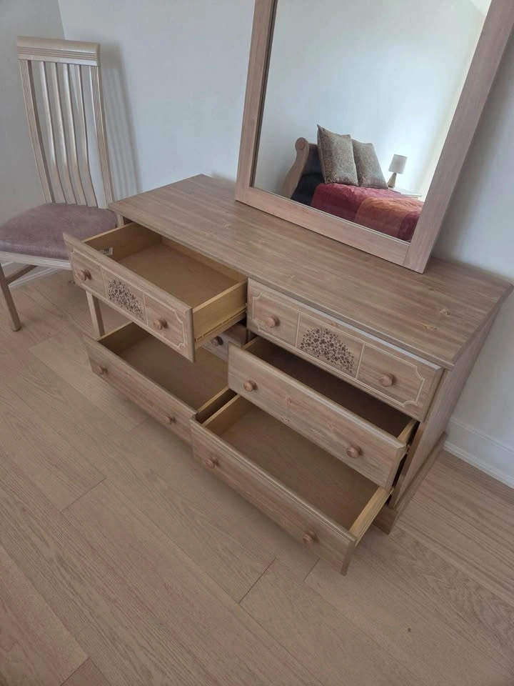 Solid Wood Dresser with Large Mirror & Matching Chair - photo 2
