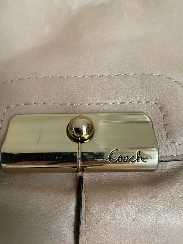 Authentic Coach leather purse - photo 3