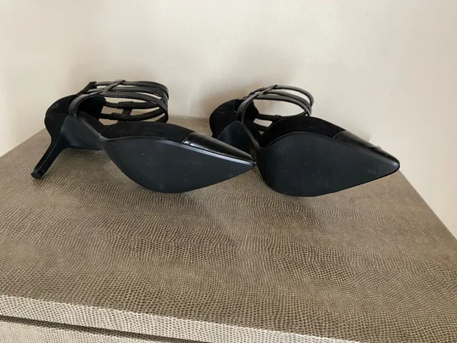 Town Shoes black leather and suede image indicator(4)