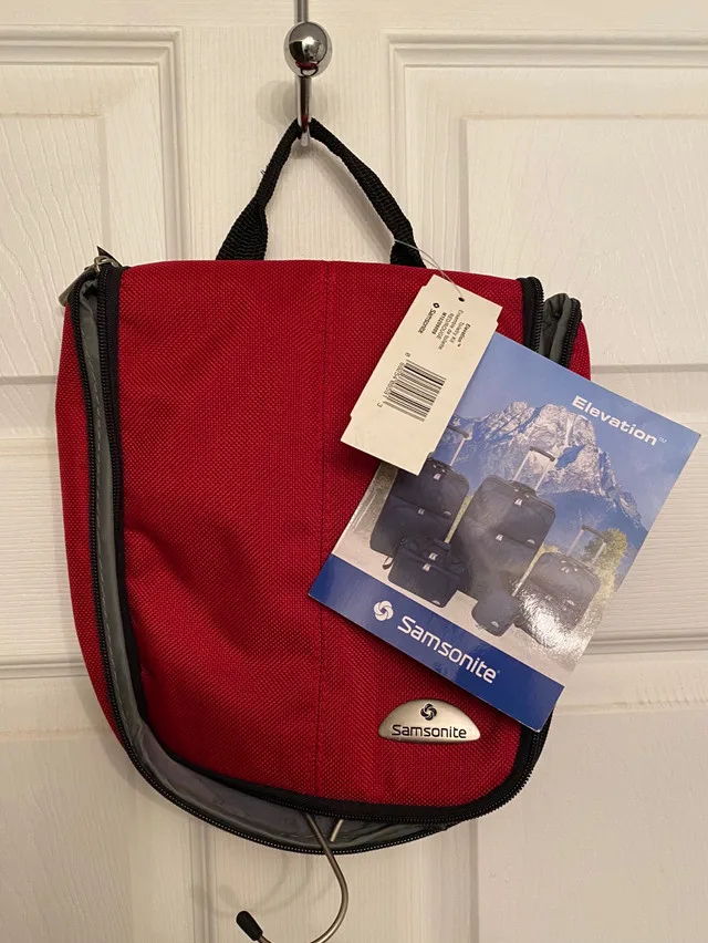 Samsonite travel toiletry bag thumbnail