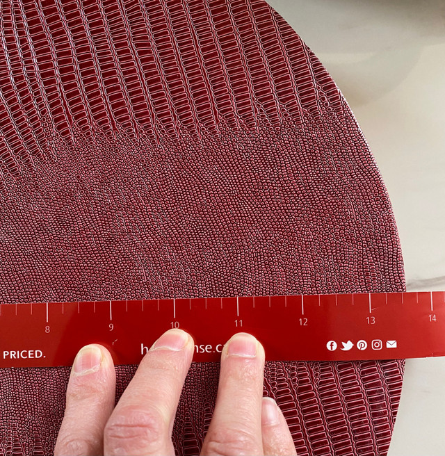 Pink serving tray - photo 3