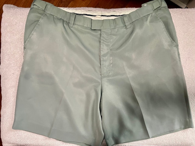 Lot of 2 - Size 44 - Arnold Palmer Golf Shorts - photo 2