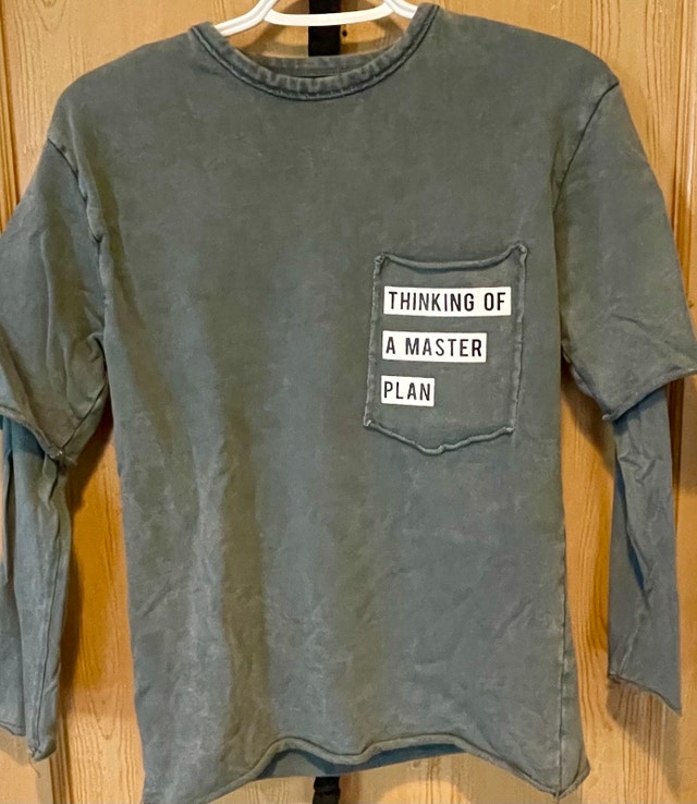 Zara Boys Size 8 Long Sleeve w Pocket