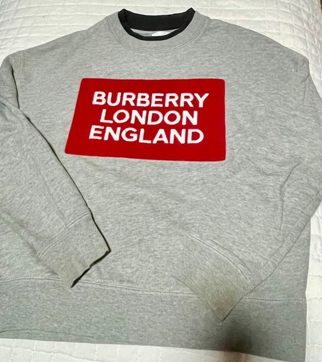 Size 10Y Authentic Burberry Mirror Logo Sweatshirt