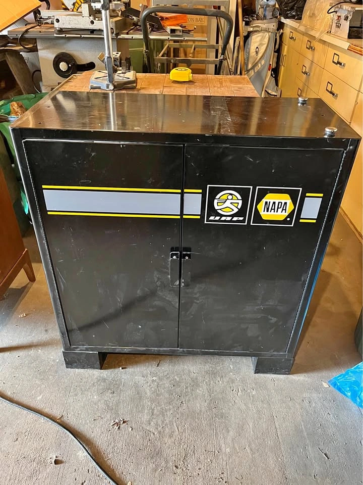 Metal Tool Cabinet