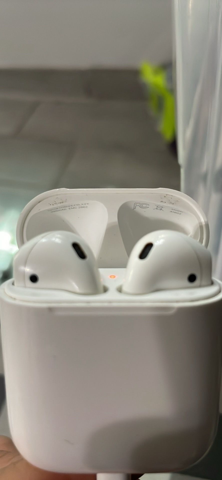 2 AirPods 2nd gen - photo 3