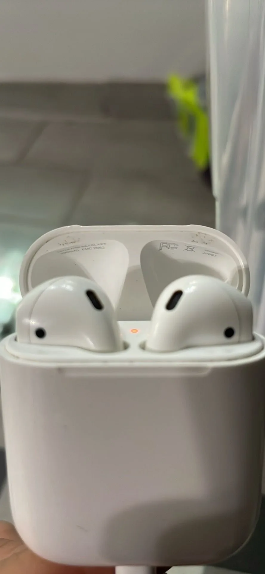 2 AirPods 2nd gen - photo 3