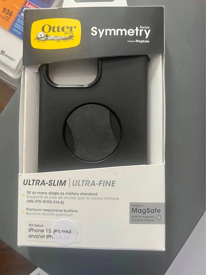 OtterBox Symmetry Series popsocket MagSafe Case for iPhone 15 Pr