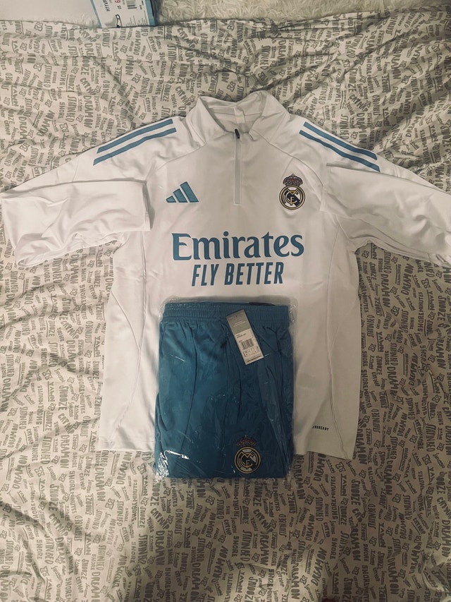 Brand New Real Madrid Adidas Training Tracksuit Set. Size Large - photo 2