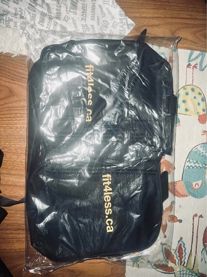 Brand New Fit4less gym bag - photo 2