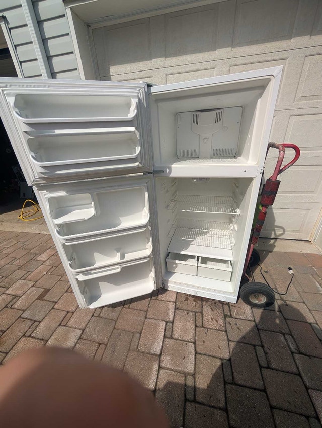 Kenmore Fridge