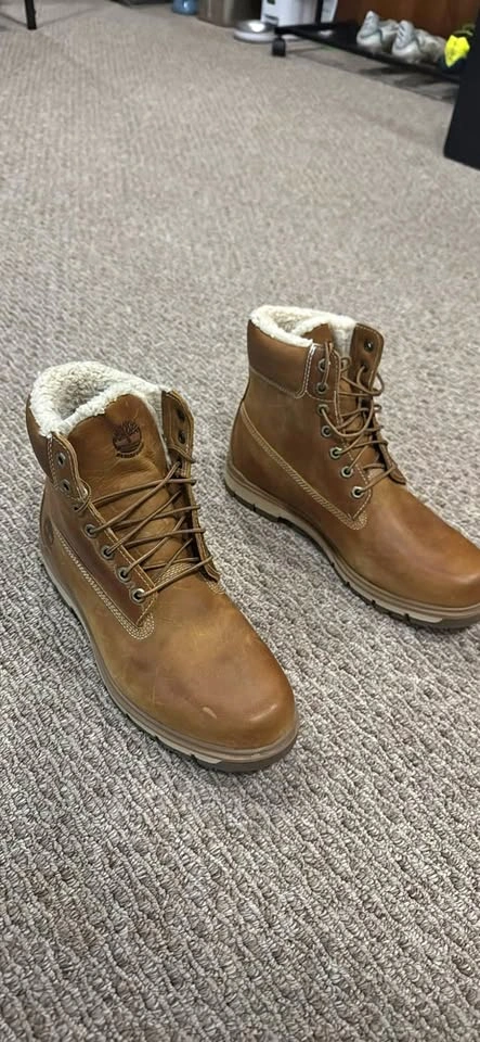 Timberland waterproof Brown Fur Lined Boots