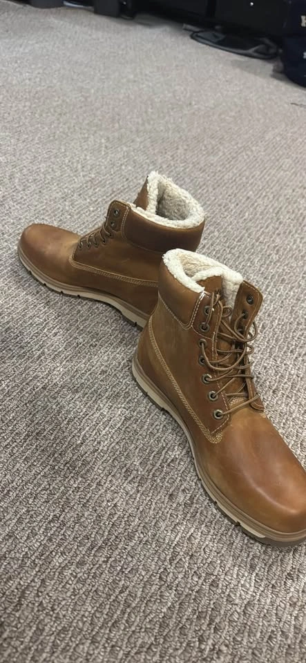 Timberland waterproof Brown Fur Lined Boots - photo 2
