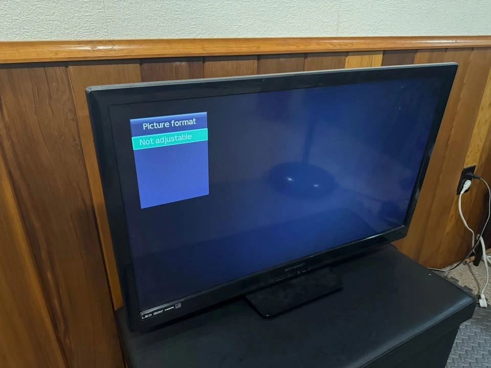 32 inch tv - photo 4
