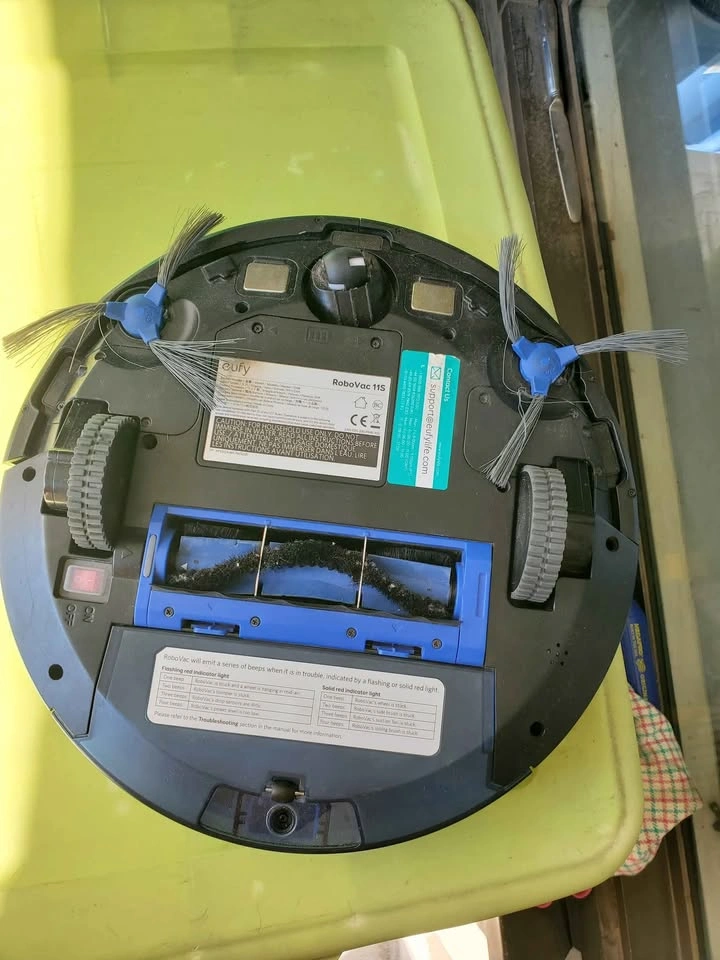 Eufy RoboVac 11S Robot Vacuum - photo 3