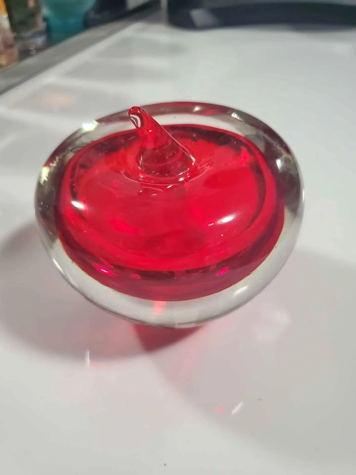 Glass Art Paperweight Apple 🍎