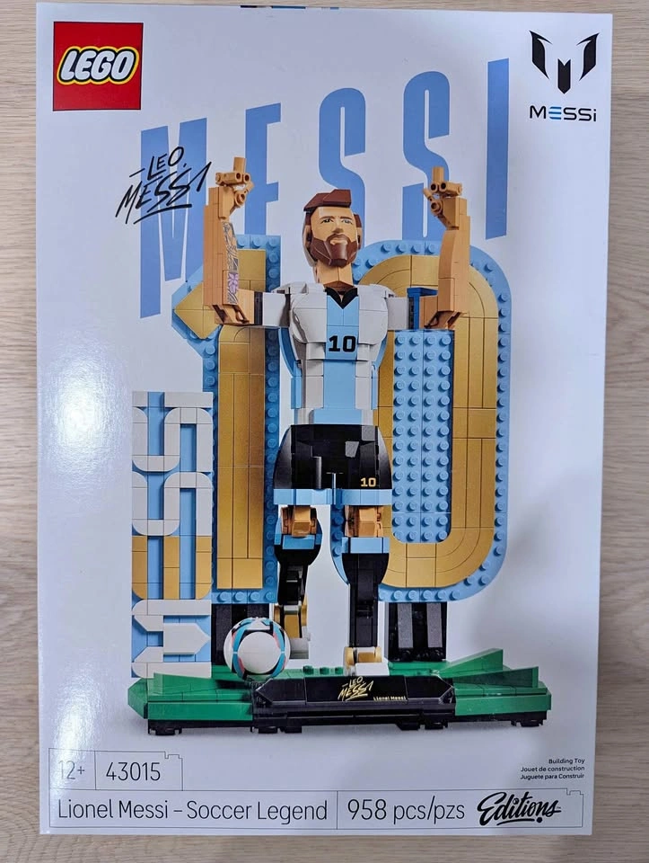 LEGO 43015 Lionel Messi – Soccer Legend