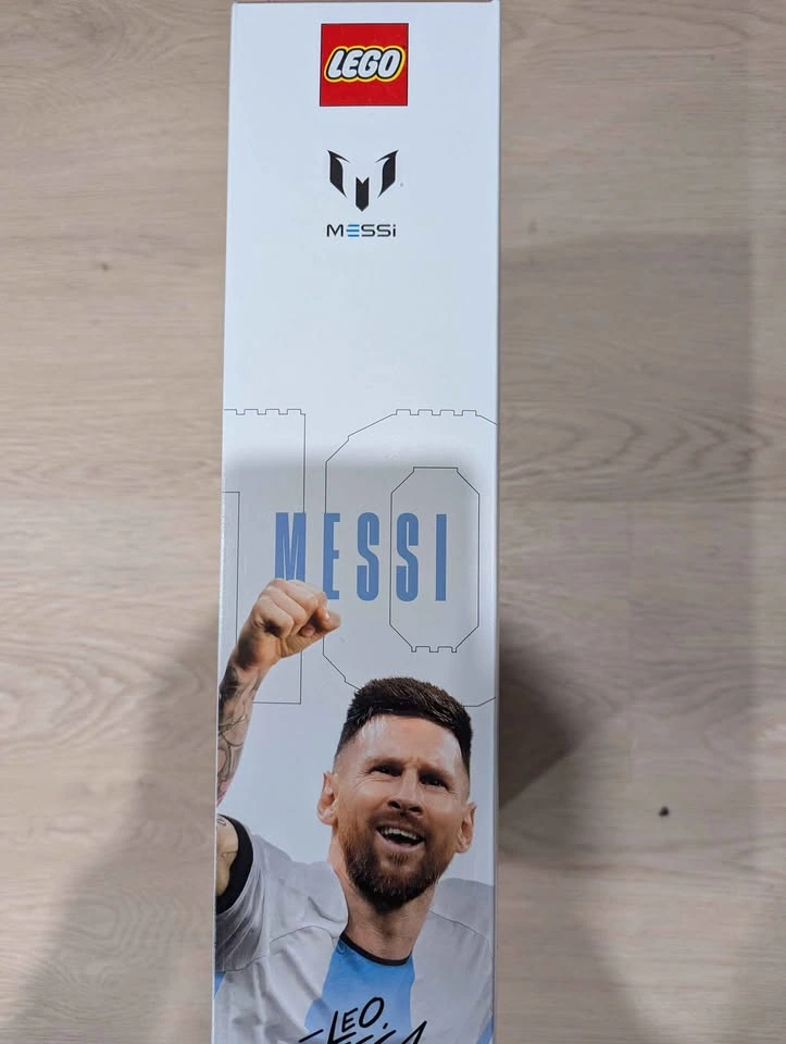 LEGO 43015 Lionel Messi – Soccer Legend - photo 2