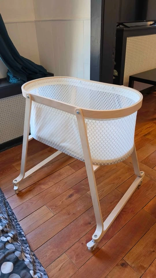 IKEA ÄLSKVÄRD Baby Bassinet - Light Wood & Mesh - photo 4