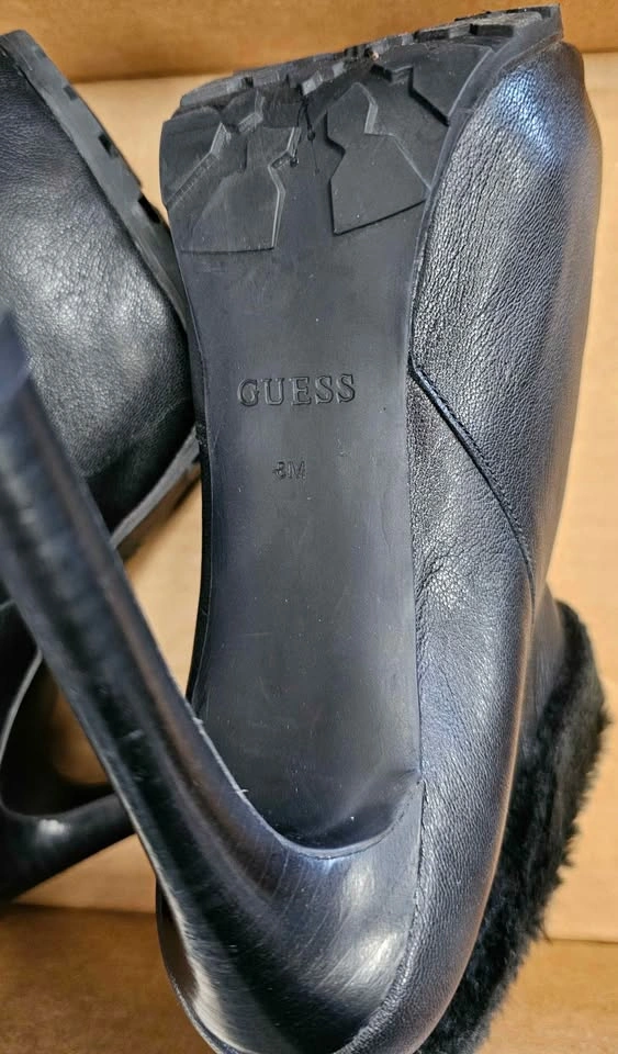 Authentic GUESS "Ivorie" Black Leather Platform Booties - Size 8 - photo 5