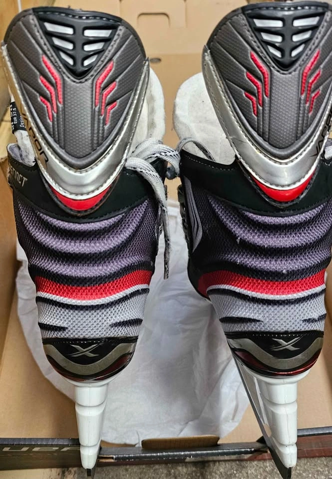 Bauer Vapor X200 Junior Ice Hockey Skates - Size 4.0R - photo 4