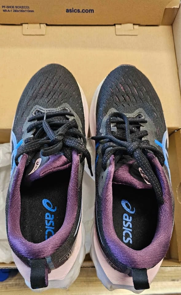 ASICS Novablast 2 Women's Running Shoes - Size 6 - photo 2