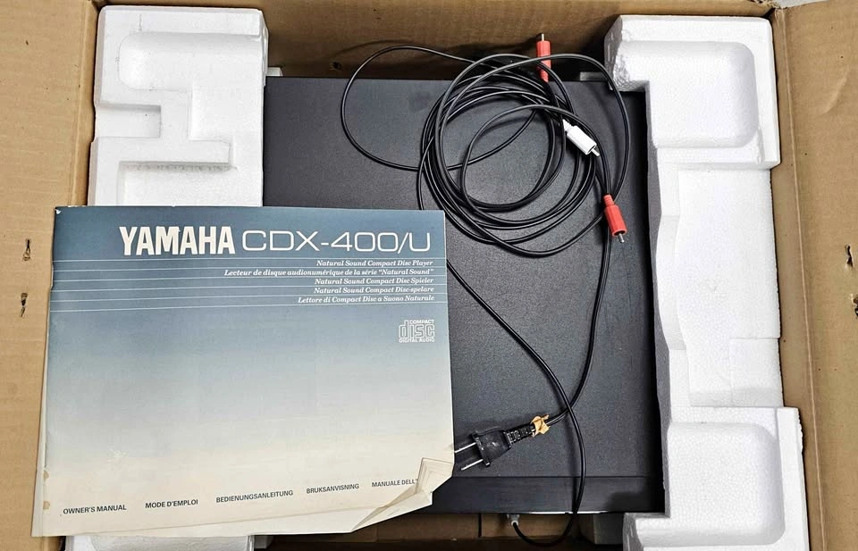 Vintage Yamaha CDX-400U Natural Sound CD Player - Brand New in B