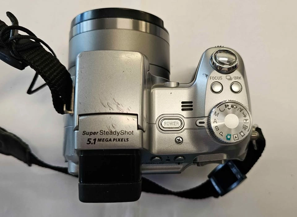 Vintage Sony Cyber-shot DSC-H1 Digital Camera - photo 3