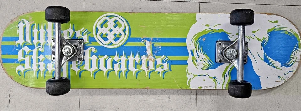 Vintage Y2K Dubes Skateboard Complete - Gothic Street Cruiser
