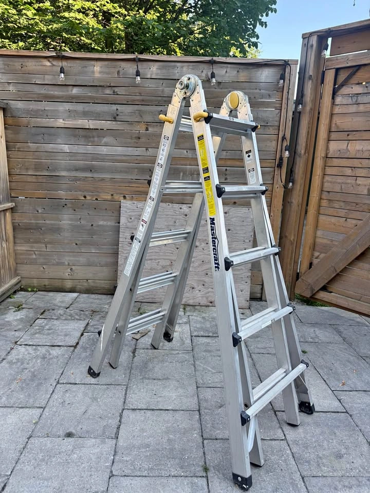 Mastercraft 21’ Multi-Position Aluminum Ladder (300 lb Type IA)