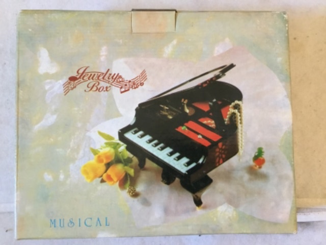 Musical Jewelry Box