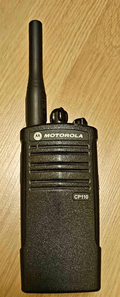 Motorola CP110 Commercial Radios (Set of 5) & 6-Bay Charger