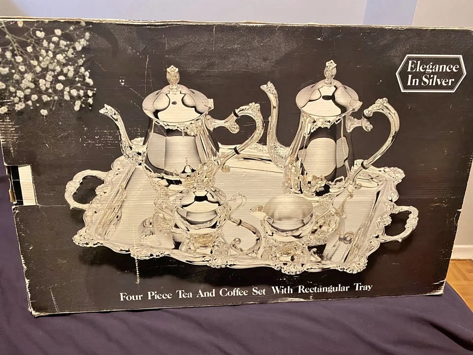 Vintage Full-Size Tea/Coffee Set in Silver - Brand New in Box